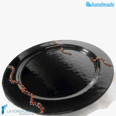 Black plate with red murrina made in Murano glass - SCUL009