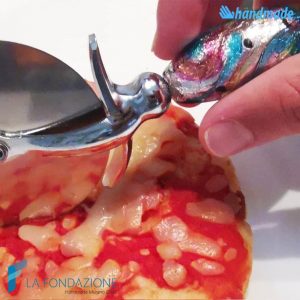 Taglia Pizza Delicato in vetro di Murano - La Fondazione snc - PIZZA003