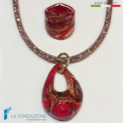 Parure Goccia Vortice Minori Rossa con collana e anello in vetro di Murano - La Fondazione snc - PARU0060