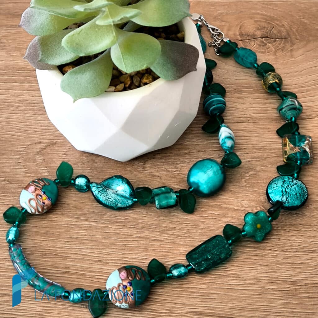 Collana Euridice con avventurina e oro | COLL0131 | La Fondazione snc